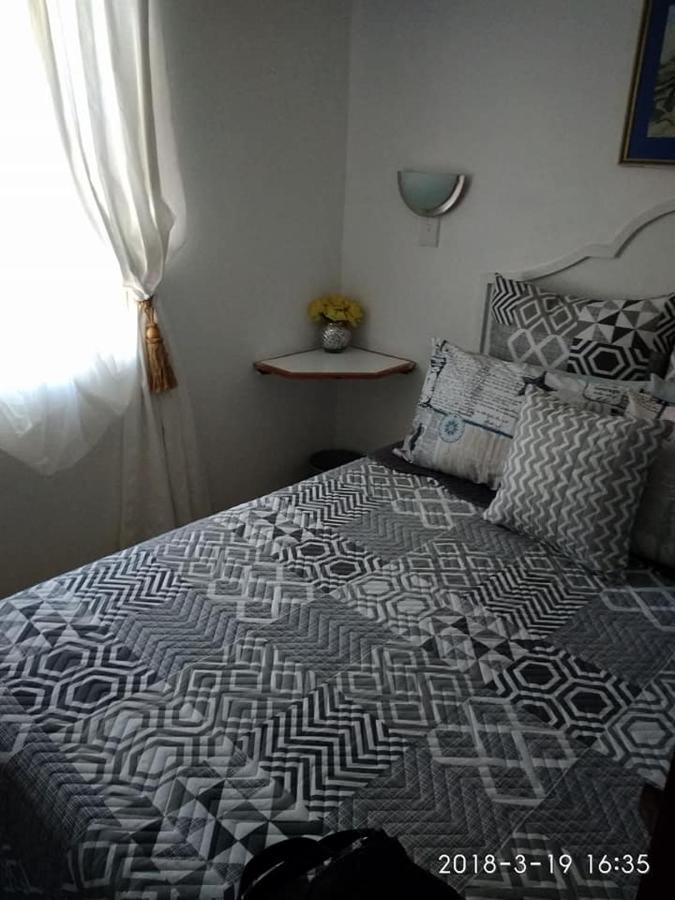 Agulhas Heights Self-Catering Cottages Buitenkant foto