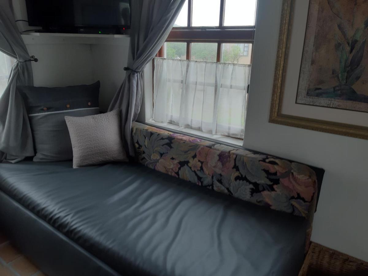 Agulhas Heights Self-Catering Cottages Buitenkant foto
