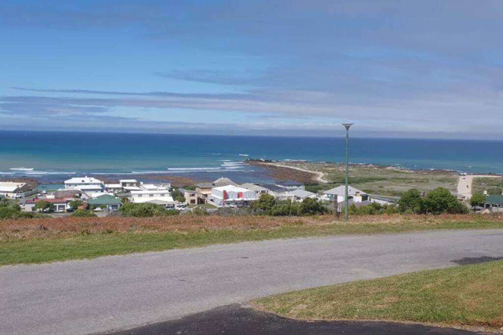 Agulhas Heights Self-Catering Cottages Buitenkant foto