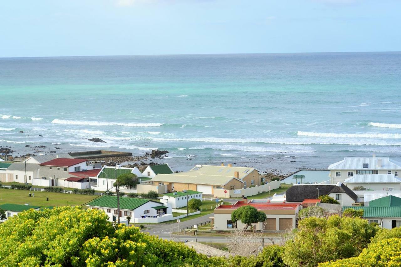 Agulhas Heights Self-Catering Cottages Buitenkant foto