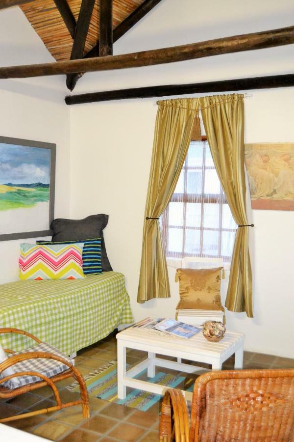 Agulhas Heights Self-Catering Cottages Buitenkant foto